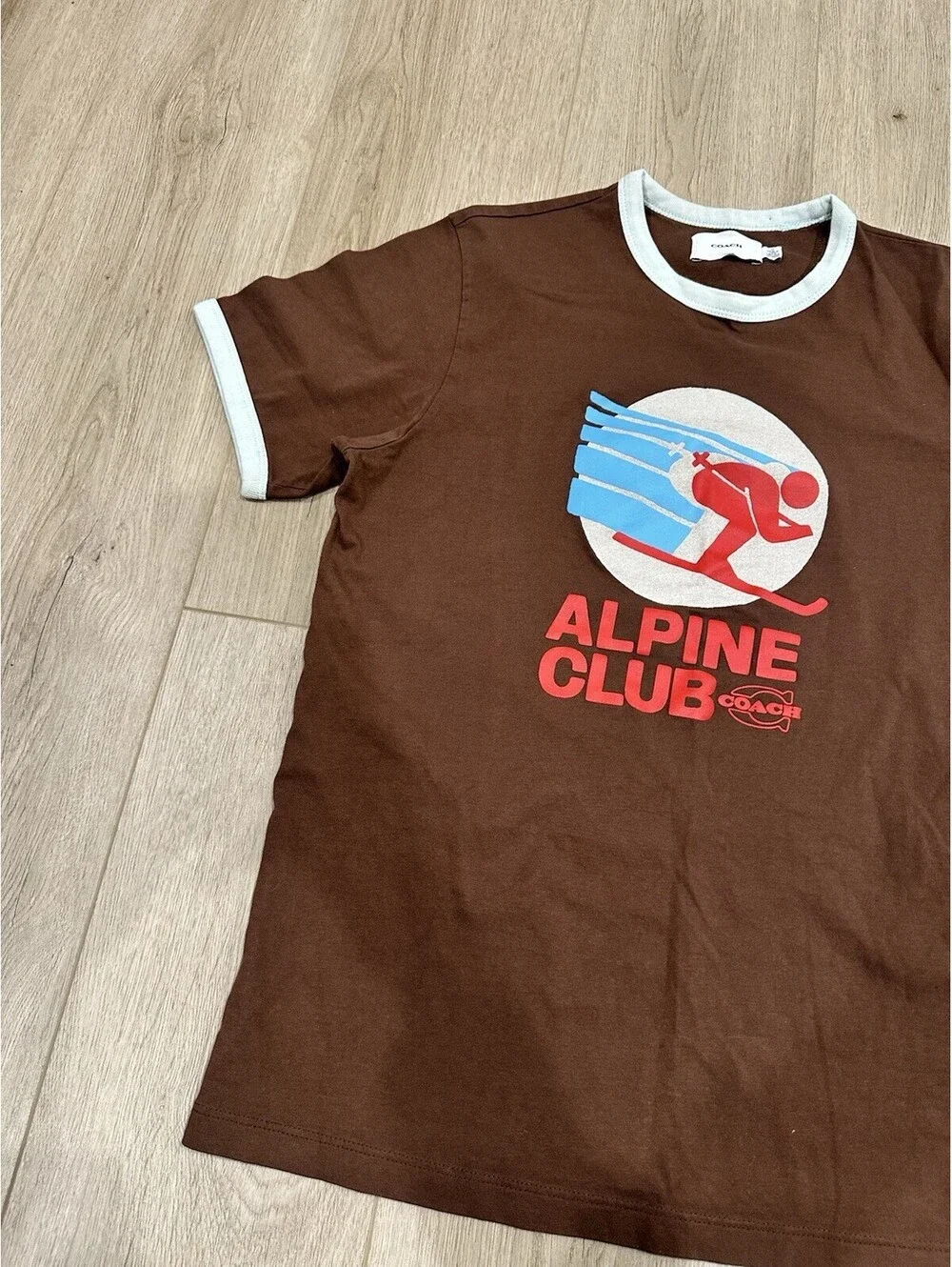 Coach T Shirt Womens M Brown Alpine Club Skiing Shrunken Tee Ringer Short Sleeve
